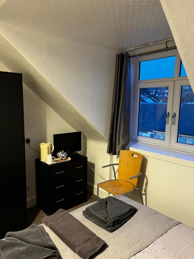 Dunarle Guesthouse โอบาน ภายนอก รูปภาพ