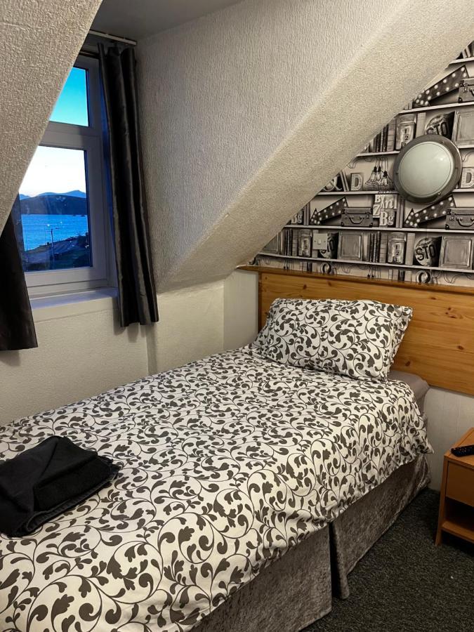 Dunarle Guesthouse โอบาน ภายนอก รูปภาพ