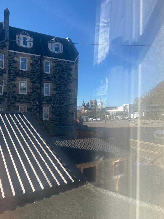 Dunarle Guesthouse โอบาน ภายนอก รูปภาพ